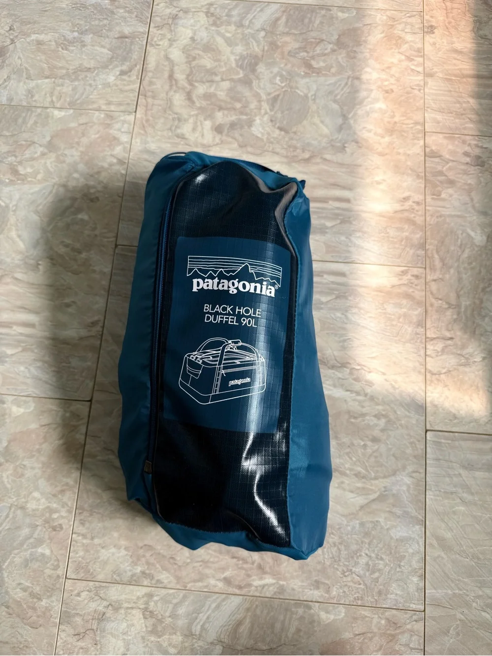 Patagonia black duffel